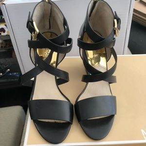 Michael Kors Theodore Open Toe heels